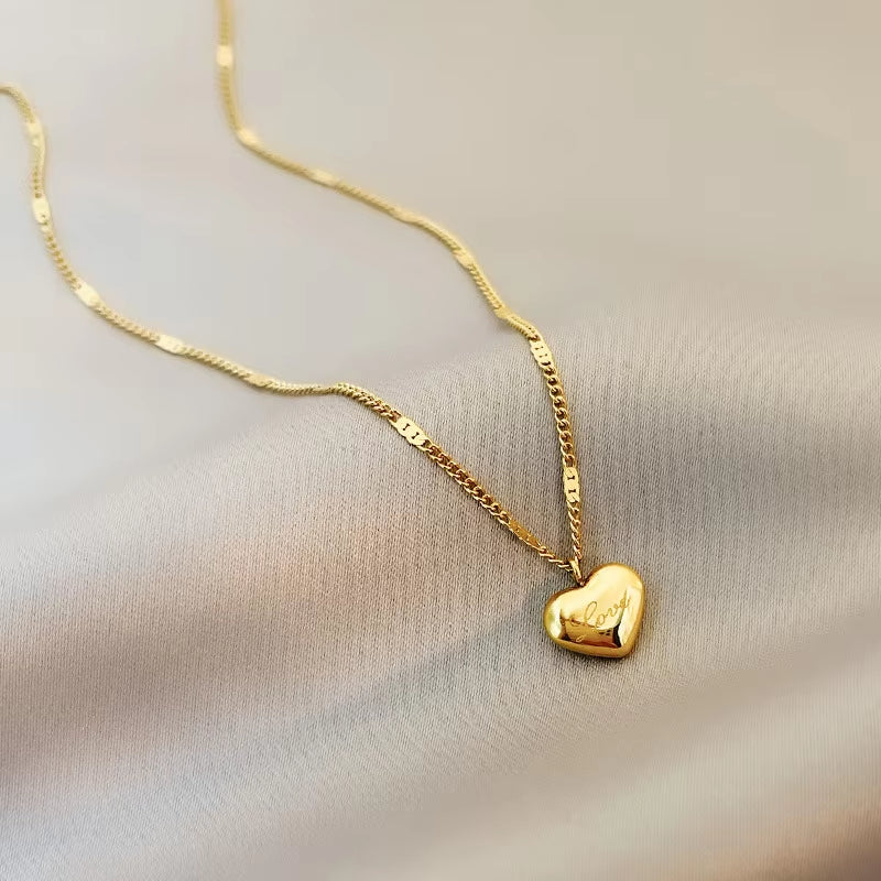 Summer Style Stainless Steel Love Necklace Clavicle Chain 18K Gold Color Necklace for Women Fashion Jewelry Gift